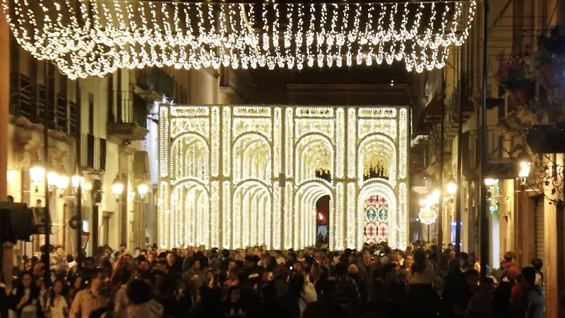 Adornos Navidad Centro Histórico 2024 / Gerardo Tavarez